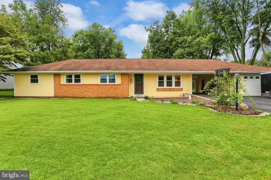 2835 ORCHARD LN, Middletown, PA 17057