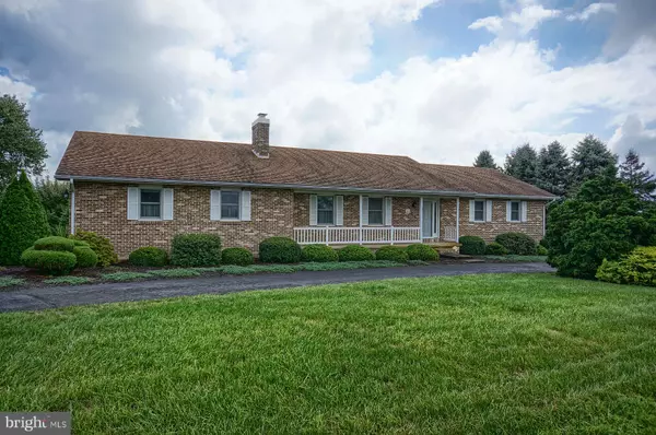 219 SKYLINE DR, Mechanicsburg, PA 17050