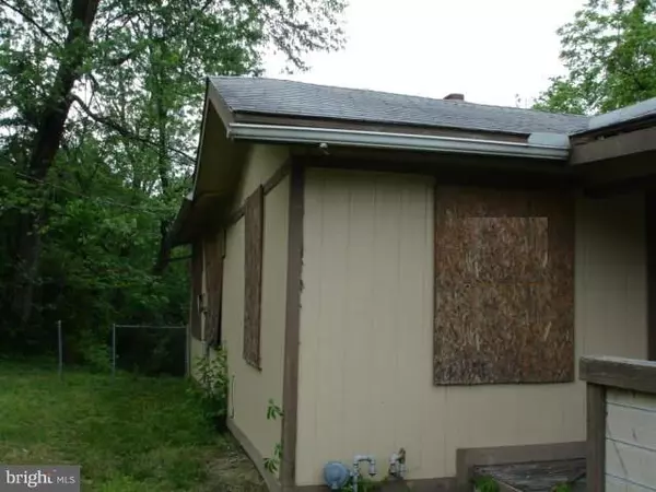 Bluefield, WV 24701,2731 MARMONT DR