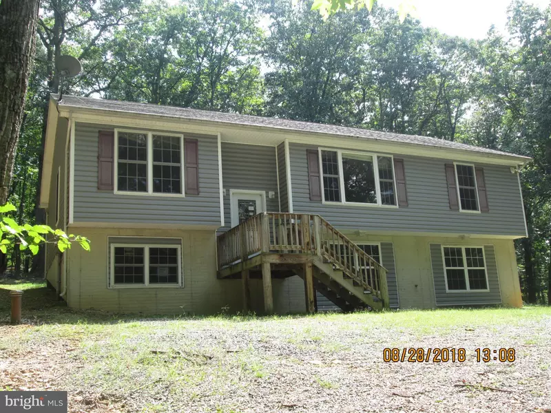 238 BUFFALO RUN TRL, Berkeley Springs, WV 25411