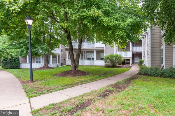 14314 CLIMBING ROSE WAY #106, Centreville, VA 20121