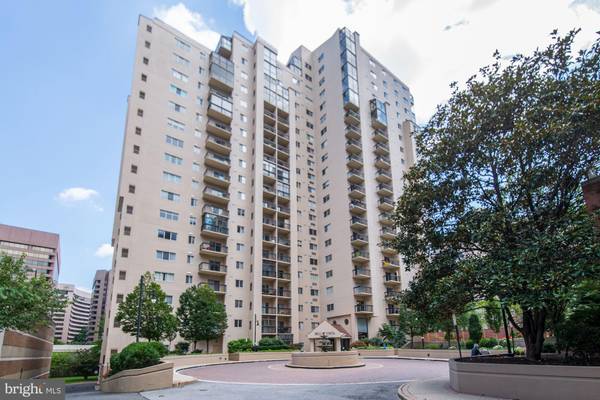 1211 EADS ST #409, Arlington, VA 22202