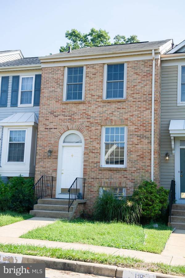 6511 SKYLEMAR TRL, Centreville, VA 20121