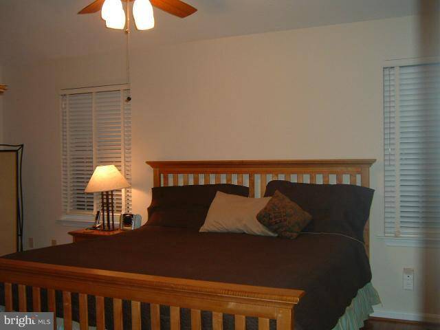 Fairfax, VA 22033,12304 FIELD LARK CT