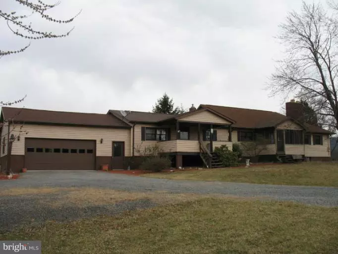 Berkeley Springs, WV 25411,512 SOPER LN