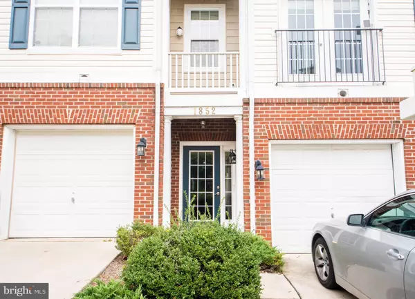 Woodbridge, VA 22191,1852 CEDAR COVE WAY #101