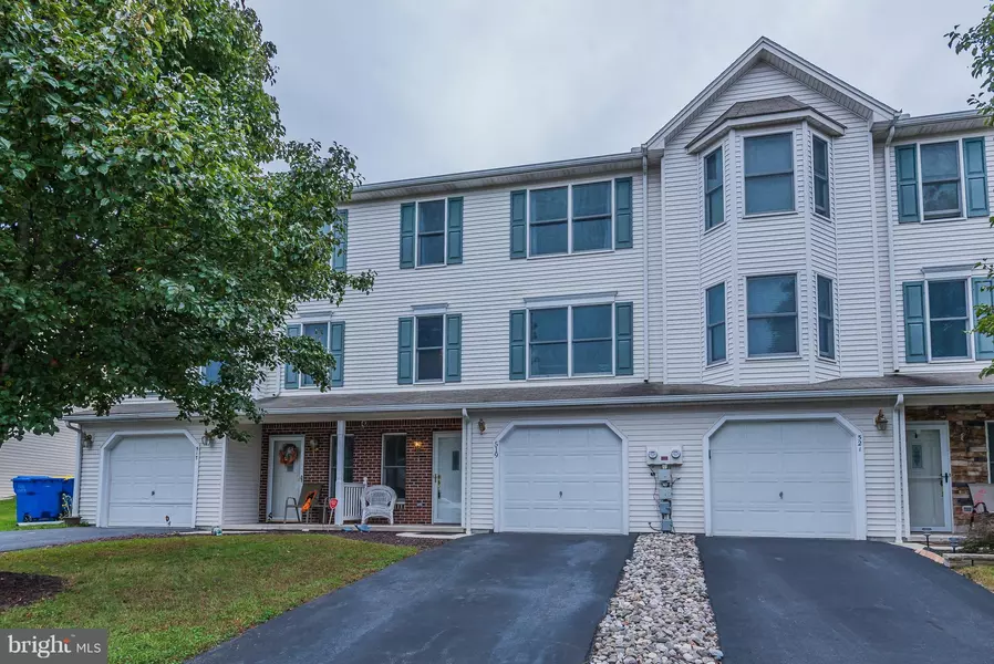 519 SUNDAY DR, Harrisburg, PA 17111