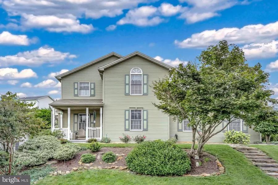 413 VALLEY VIEW CIR, New Cumberland, PA 17070