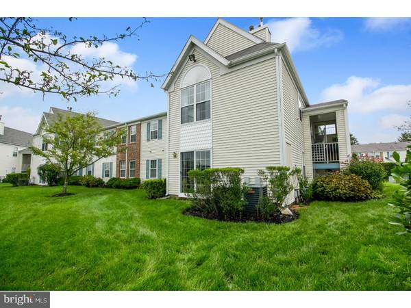 1306B GINGER DR #B, Mount Laurel, NJ 08054