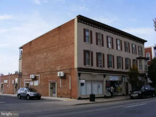 Chambersburg, PA 17201,51 NORTH MAIN ST