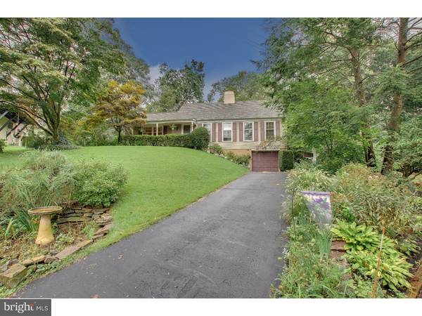 12 SCHOOL HILL DR, Doylestown, PA 18901