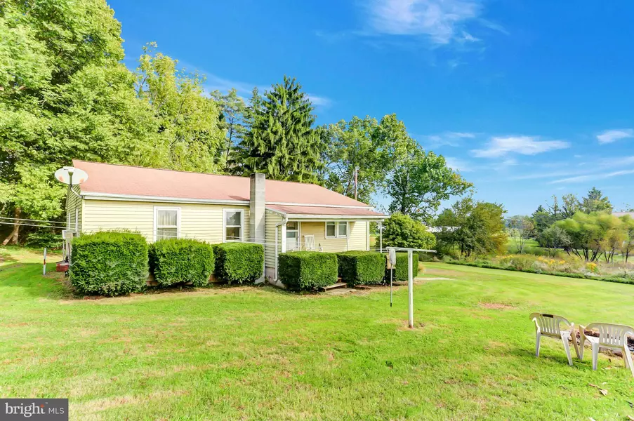 2067 UPPER BERMUDIAN RD, Gardners, PA 17324