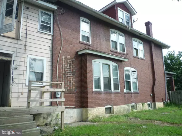 Lebanon, PA 17046,203 E MAPLE ST