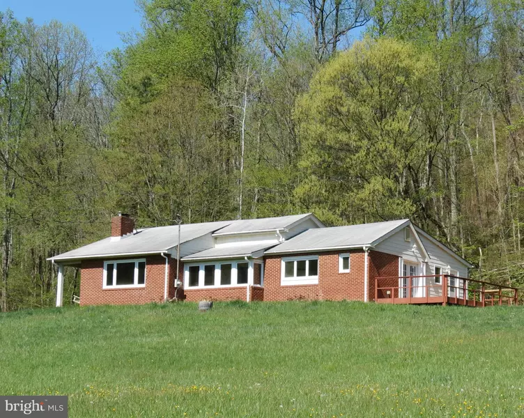 346 RILEY HOLLOW RD, Huntly, VA 22640