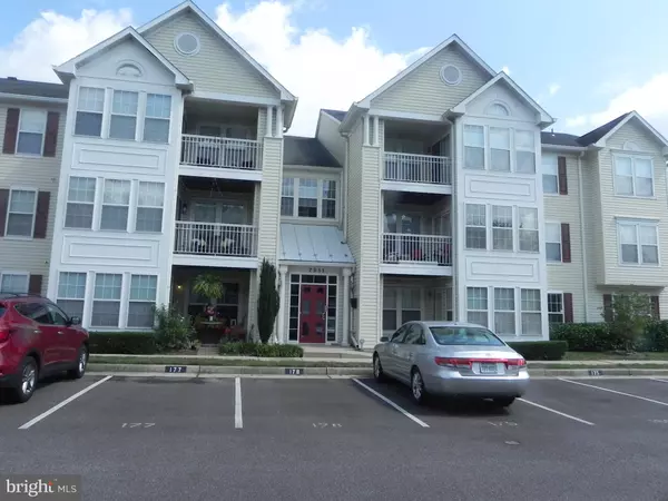 Alexandria, VA 22306,7511 SNOWPEA CT #170 B