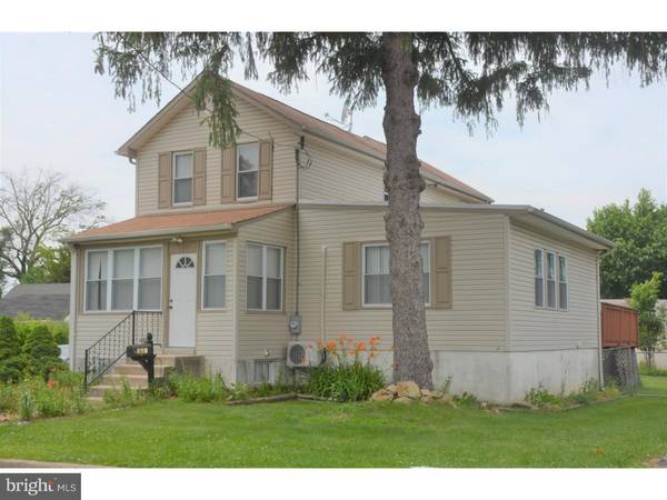 301 6TH AVE, Folsom, PA 19033