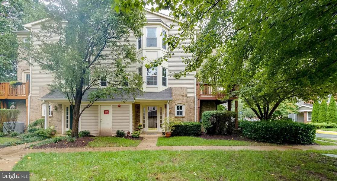 4329 RUNABOUT LN #176, Fairfax, VA 22030