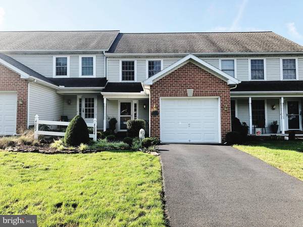 Mount Joy, PA 17552,4084 BUTTONWOOD DR