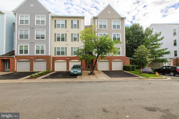 265 PICKETT ST #402, Alexandria, VA 22304