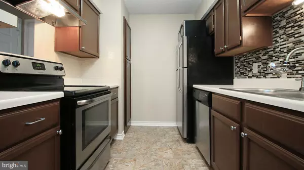 1527 LINCOLN WAY #204, Mclean, VA 22102