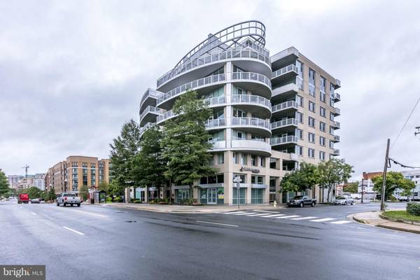 3409 WILSON BLVD #411, Arlington, VA 22201