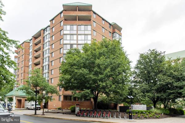 1001 RANDOLPH ST N #722, Arlington, VA 22201