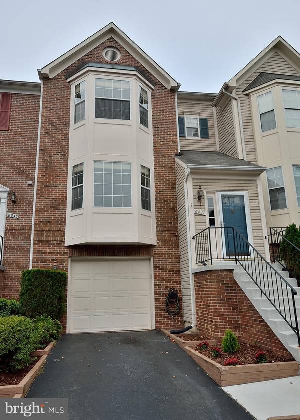 6837 KERRYWOOD CIR, Centreville, VA 20121