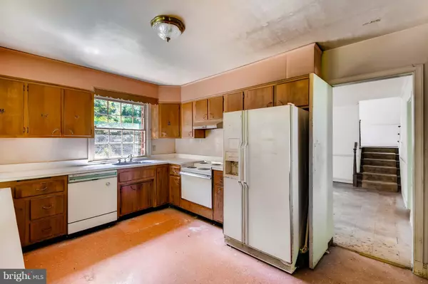 Baltimore, MD 21204,1850 CIRCLE RD