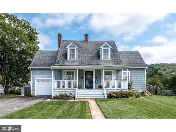 39 SPRUCE ST, Pine Grove, PA 17963