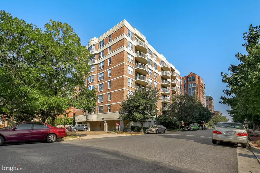 1200 BRADDOCK PL #410, Alexandria, VA 22314