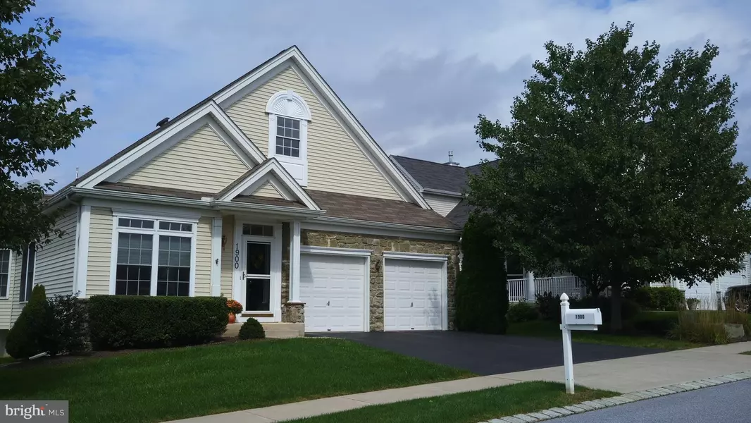 1900 SPEEDWELL RD, Lancaster, PA 17601