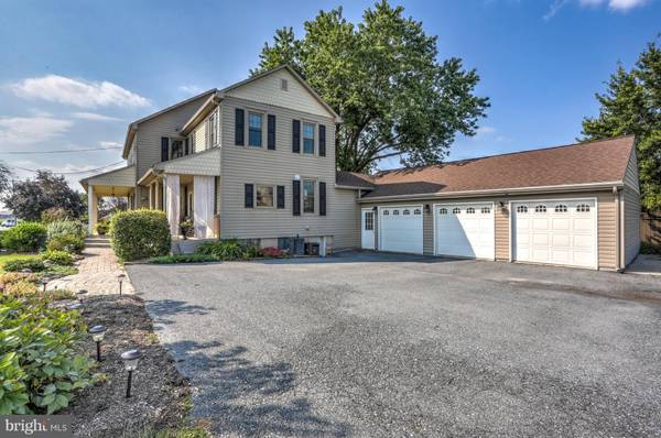 Manheim, PA 17545,954 HOSSLER RD