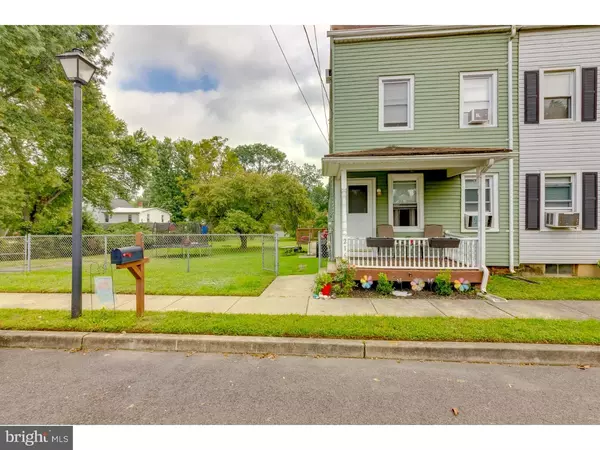 216 FRONT ST, Bordentown, NJ 08505