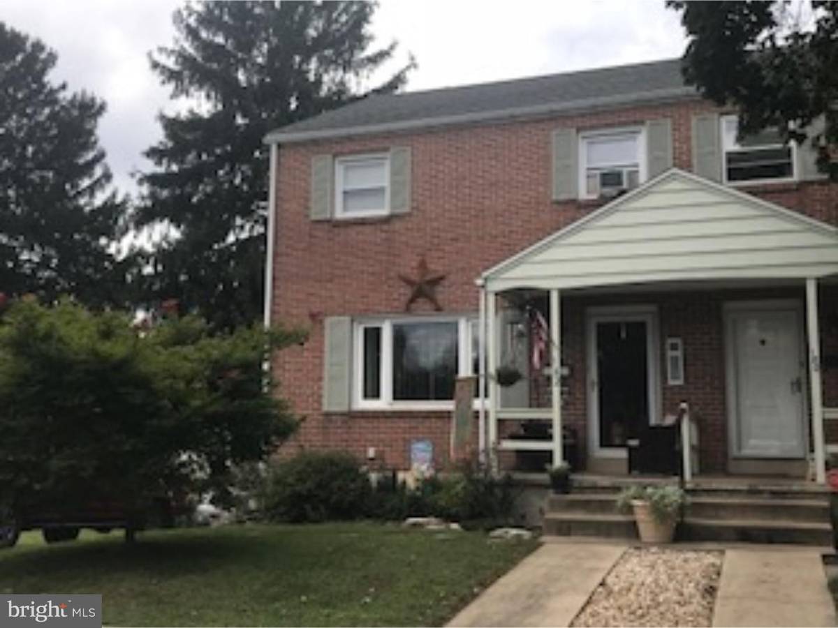 Sinking Spring, PA 19608,182 ELWYN AVE