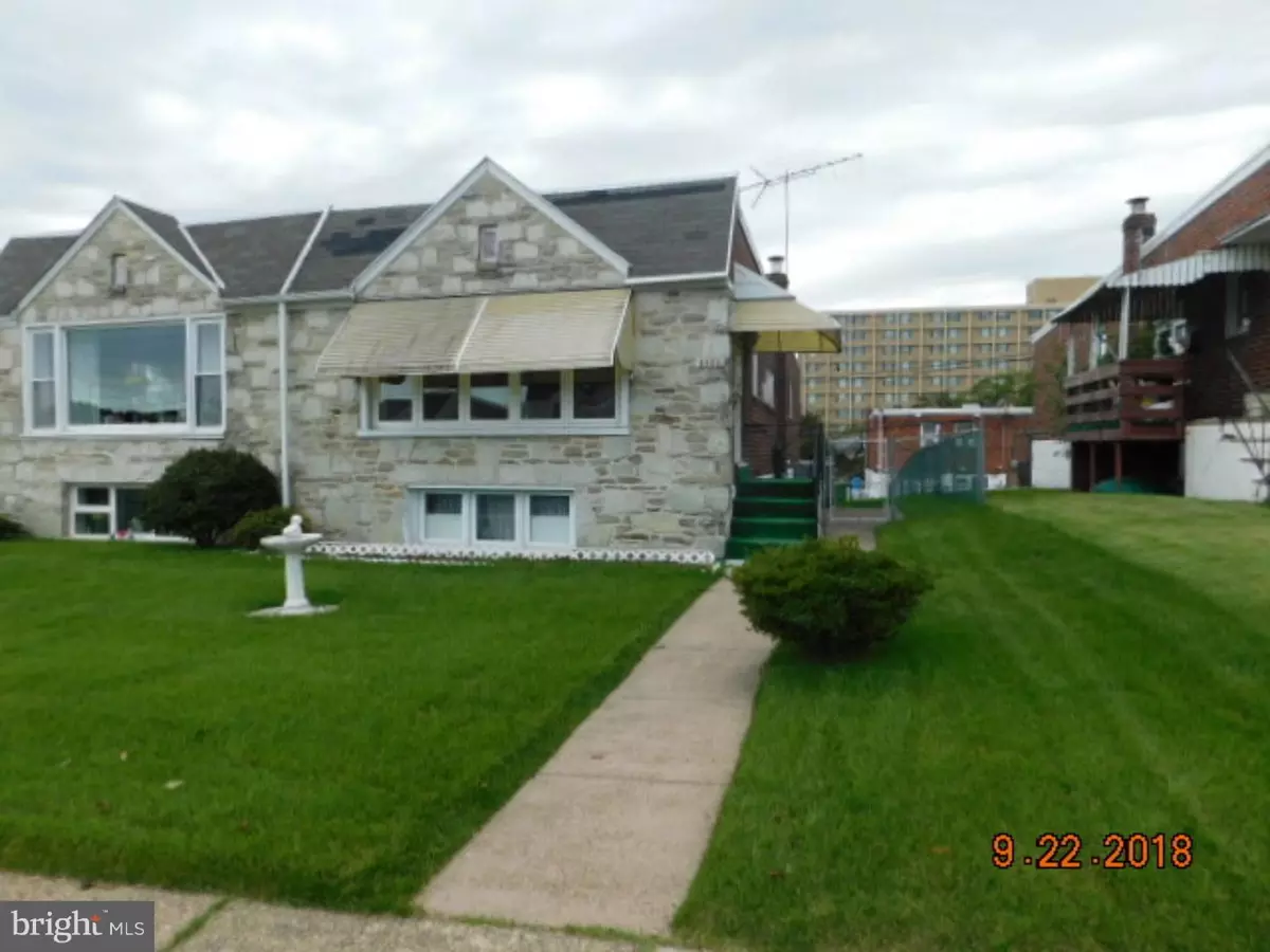 Philadelphia, PA 19152,8906 FAIRFIELD ST