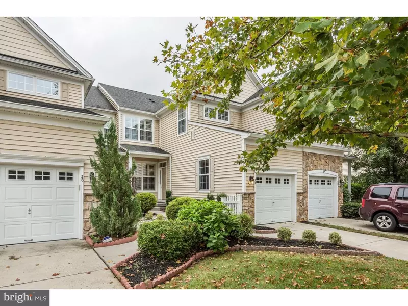 34 CROWS NEST CT, Mount Laurel, NJ 08054