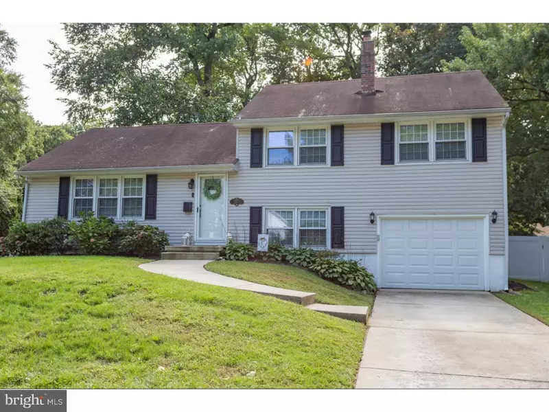 135 WINDMOOR RD, Delran, NJ 08075