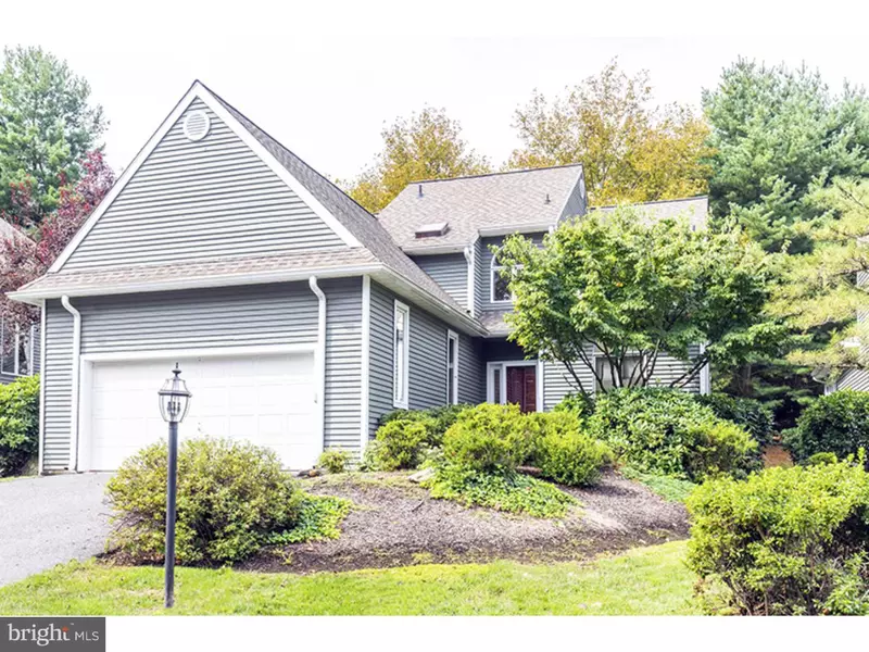 9 HORSESHOE LN, Newtown Square, PA 19073