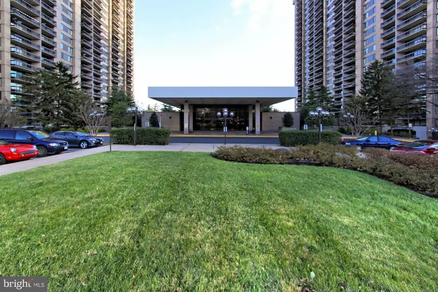 3705-S GEORGE MASON DR #1214S, Falls Church, VA 22041