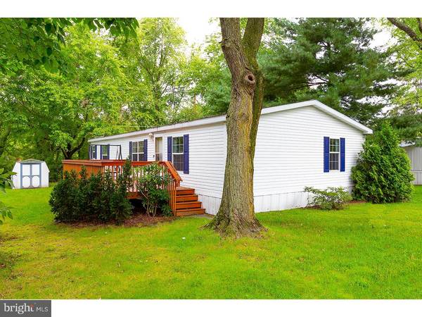 20 MAPLE AVE, Mullica Hill, NJ 08062