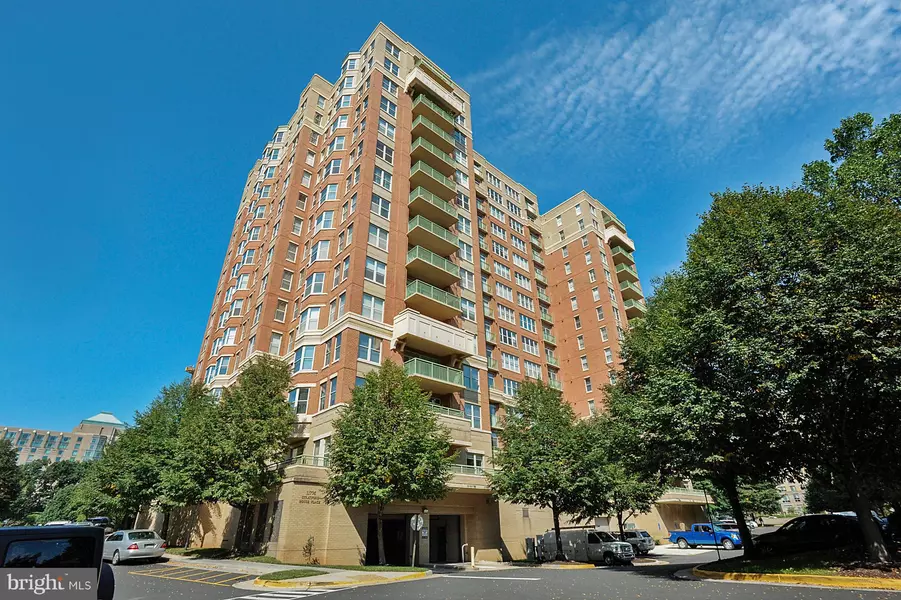 11776 STRATFORD HOUSE PL #1201, Reston, VA 20190