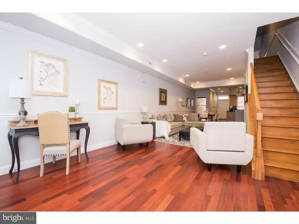 Philadelphia, PA 19146,1728 DICKINSON ST