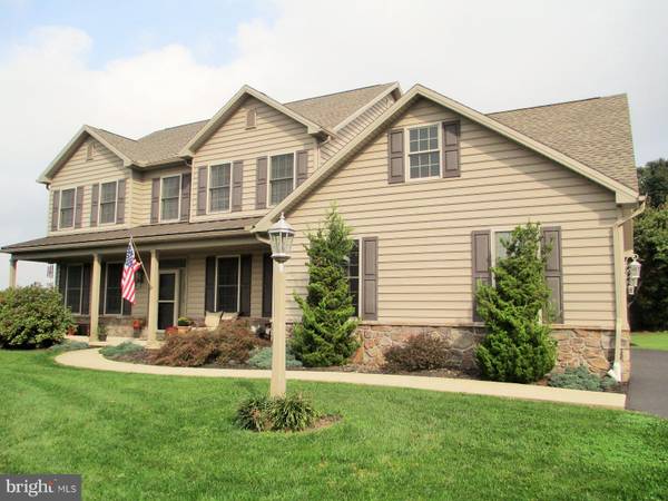 110 DEERFIELD CT, Red Lion, PA 17356