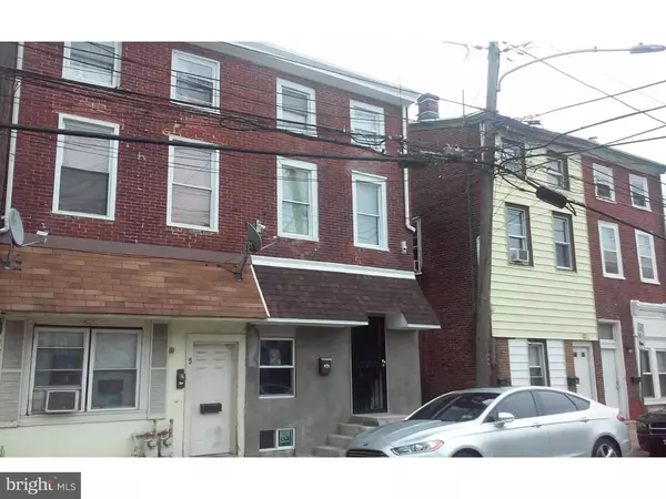 7 S 5TH ST, Darby, PA 19023