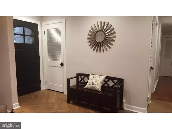 Franklin Park, NJ 08823,40 HILLVIEW AVE