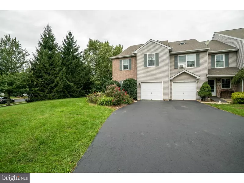 4950 WINDY MEADOW CT, Pipersville, PA 18947