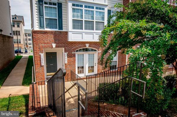 14865 CLOVERDALE RD #14865, Woodbridge, VA 22193