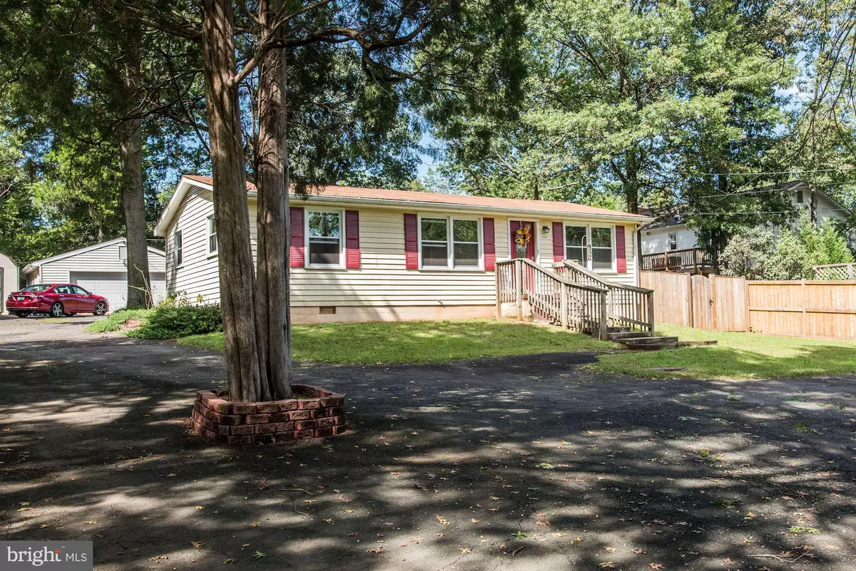 Manassas, VA 20110,8512 THOMAS DR