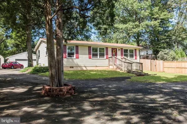 8512 THOMAS DR, Manassas, VA 20110