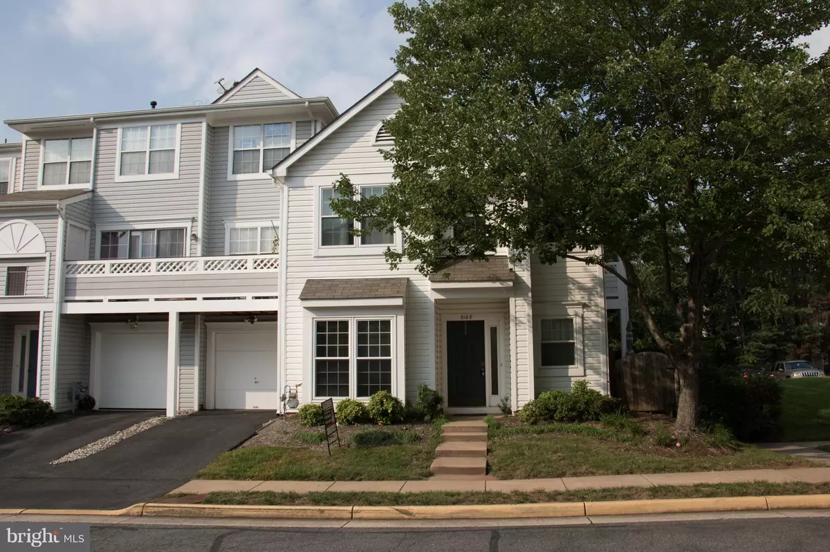 Centreville, VA 20120,5108 CASTLE HARBOR WAY #136